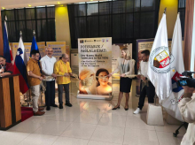 Alma Karlin in Paz Guazon: poti dveh svetovnih popotnic se srečata v Manili