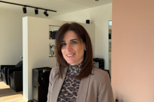 Eisdiele wurde zu Friseurstudio: Hier werden nun Haare gestylt, statt Eis geschleckt