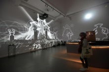 Vrstijo se protesti proti udeležbi Rusije na Beneškem bienalu