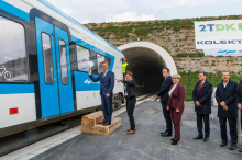 Slovesno zaznamovali prevoznost drugega tira. Uporabno dovoljenje konec leta ali pozneje.