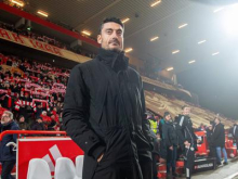 Riera v Frankfurtu lovi zadnji vlak, naslednjo oviro predstavlja znanec Olimpije