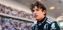 Formel 1 in China: Mercedes-Pilot Antonelli sichert sich historische Poleposition