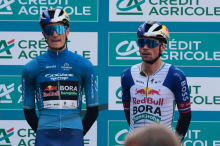 Kolesarji z Rogličem na najzahtevnejši etapi dirke dveh morij