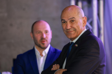 Janša: Volivci bodo vabljeni na 26 nezakonitih predčasnih volišč, te glasove bomo izpodbijali