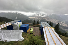 Lawinenverbauung: Am Südhang des Pfaffensteins wird derzeit eifrig am Lawinenschutz gebaut