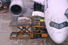 Um bis zu 70 Prozent: Iran-Krieg treibt die Kosten für Luftfracht massiv in die Höhe