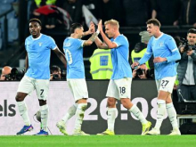 Milan ni izkoristil remija vodilnega Interja, Como nadaljuje sanjsko sezono