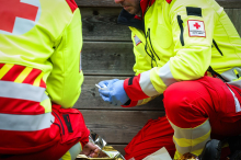 Rittscheinstraße : 18-Jähriger kollidierte mit Familien-Pkw