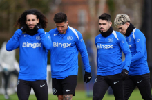 Fußball: Transfersperre auf Bewährung und Geldstrafe für Chelsea