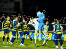 Brinje in Nafta spet na zmagoviti poti, prva zmaga za Gorico