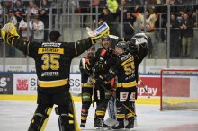 Eishockey: Serienmeister Salzburg ist nach vier Titel in Folge entthront