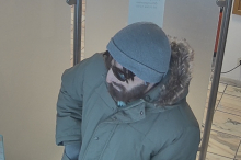  „Bankräuber sitzt im Zug“: Fahrgast rief die Polizei an