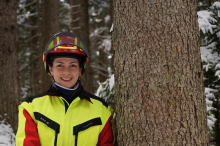 Kärntnerin des Tages: 29-Jährige zeigt im Wald, wo es lang geht