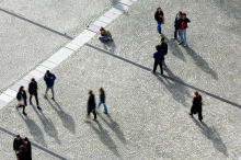 Vlada spremenila skupni kadrovski načrt organov državne uprave za leto 2026