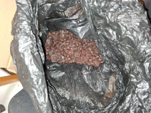 Policija zasegla 31 kilogramov čokoladnih bombonov s konopljo