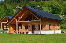 Nach Helmut Markos Hotel: Chaletdorf in der Nähe des Grünen Sees geplant