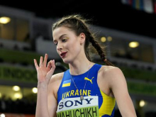 Ukrajinka s svetovnim rekordom do prvega zlata na dvoranskem SP