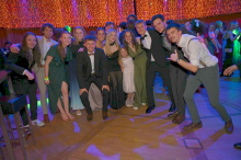 Glamouröse Ballnacht: Dieses Gymnasium feierte seinen „greatest Bachmann“