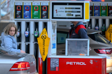 Vlada je omejila točenje na 50 litrov za fizično osebo ter 200 litrov na pravno osebo na dan