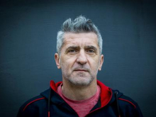 Neverjetne prigode legendarnih Slovencev na vročih gostovanjih v Jugoslaviji