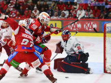 Komu zaključni plošček za polfinale?