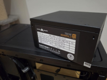 Modularni napajalnik, ki je »general« za sodobne sisteme