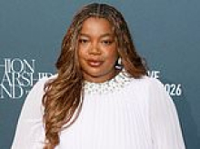 Woke ex-Vogue stylist who self-downgraded to avoid white men in first class of plane now outraged by sight of white women playing ancient Chinese game Mahjong