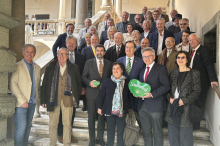 Mehr als 30 Honorarkonsuln spazierten durch Klagenfurt