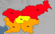 Agencija za okolje opozarja pred močnim vetrom, sunki lahko ponekod presežejo 140 km/h