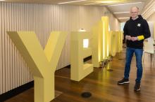 Yelllow startet mit Mobilfunk unter zehn Euro und einem „Seniorentarif“ 