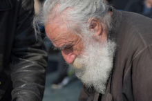 Od direktora moćnog lanca prodavnica u Srbiji, do beskućnika: Stan u centru grada ostavio porodici, a oni neće ni čuju za njega