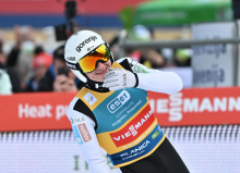 Domen Prevc veliki zmagovalec petkovih poletov pod Poncami