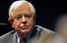 Kučan v Jelenovem Žlebu opozoril na 