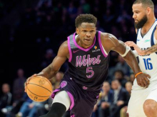 Minnesota brez prvega zvezdnika lovi Lakerse