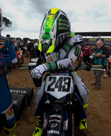 Gajser tretji v kvalifikacijah v Švici