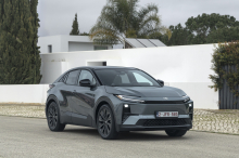 Erste Ausfahrt im neuen C-HR+: Kompromisslos auf E-Mobilität getrimmt