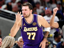 Dončića bo suspenz udaril po žepu, Nowitzki z veliko pohvalo