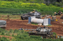 Izrael širi operacije v Libanonu. Teheran čaka, 