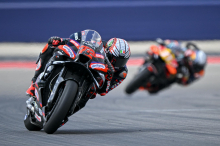 Bezzecchi prvi po desetih letih z zmagami na uvodnih treh dirkah