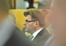 Vesna in Dari Južna zanikata vmešavanje v operativo Petrola