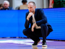 Mirnejši spanec za Dejana Jakara in Krko