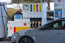 Energie und Sprit teurer : Nahost-Krieg treibt deutsche Inflationsrate im März auf 2,7 Prozent