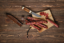 Streit um Bärenwürste: Tierschützer verlieren Prozess gegen Bauern