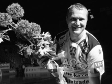 Umrl je Edvard Kokšarov