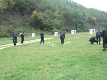 Bojevo gađanje na strelištu u selu Stubal kod Vladičinog Hana: Upućen apel građanima (FOTO)