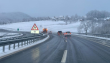 VOZAČI, NE ŽURITE SA ZAMENOM ZIMSKIH GUMA! Od 1. aprila nisu obavezne, ali AMSS savetuje da ostanu, moguća poledica ujutro i uveče