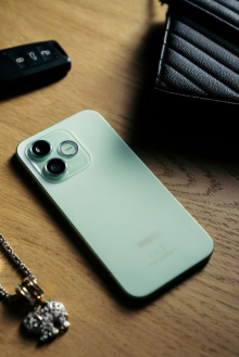 Spoznajte novi HONOR 600 Lite