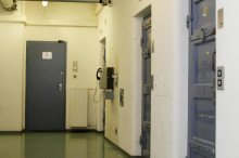 Prozess in Klagenfurt: Angeklagter zeichnete sogar in der U-Haft Hakenkreuze