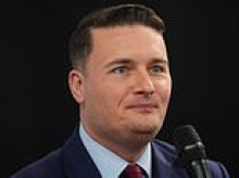 I've been a doctor for 50 years, and I can see through Labour's cynical stunt to reduce NHS waiting lists. Forget greedy doctors - it's the patients who should go on strike, by DR MARTIN SCURR