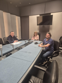 Politika, denar in videotrakovi